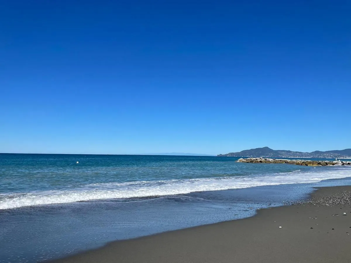 Hotel La Scogliera Cavi di Lavagna