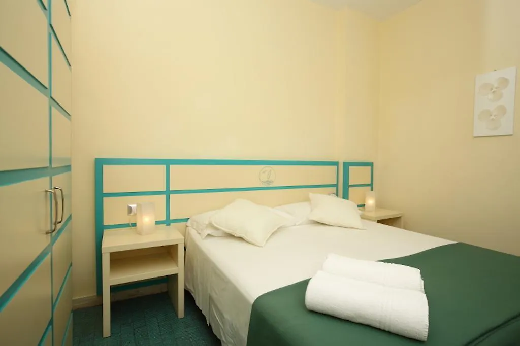Hotel La Scogliera Cavi di Lavagna